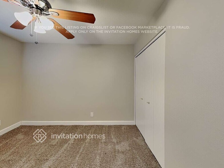 Building Photo - 8702 E Valley View Rd