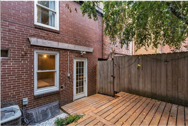 Building Photo - One-of-a-Kind Deutschtown Rental – Smart Design Meets True City Living