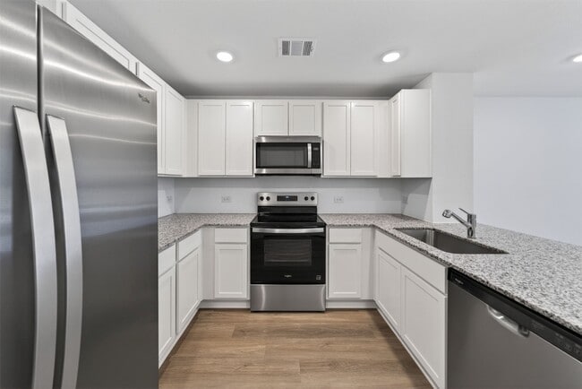 Building Photo - 2065 E Gemini Dr