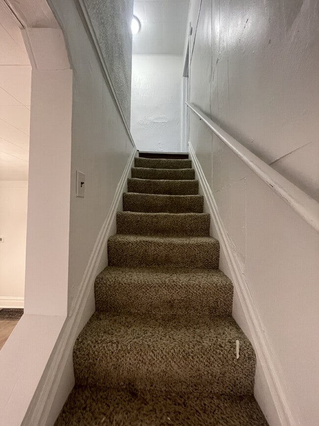 Building Photo - Charming 2-Bedroom Rental Home in Greensburg