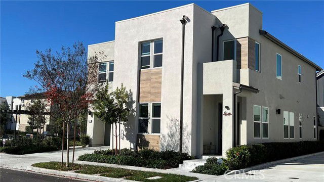 Building Photo - 241 Brackens