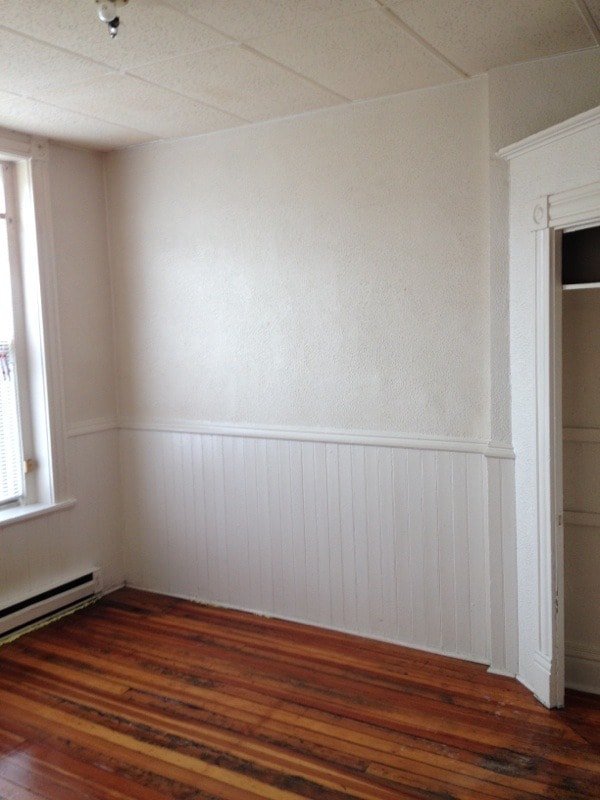 Building Photo - 1 Br small living room and small kitchen