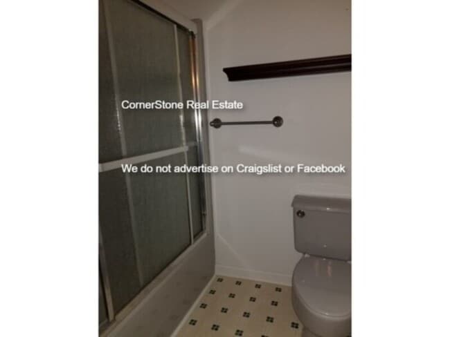 Building Photo - Ranch Style Home