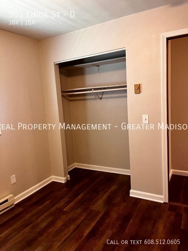 Building Photo - 301 Linde St