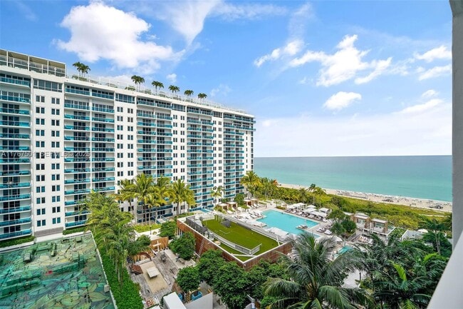 Building Photo - 2301 Collins Ave