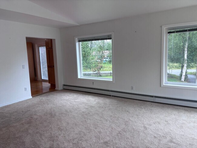 Building Photo - 3555 N Snow Goose Dr