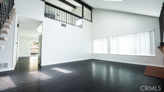 Building Photo - 12361 Palm St