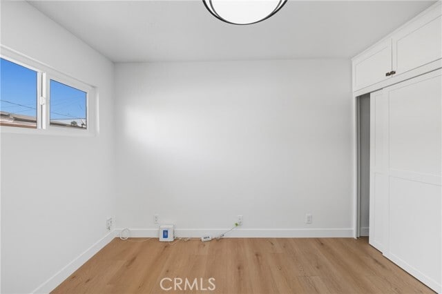 Building Photo - 9312 S 6th Ave