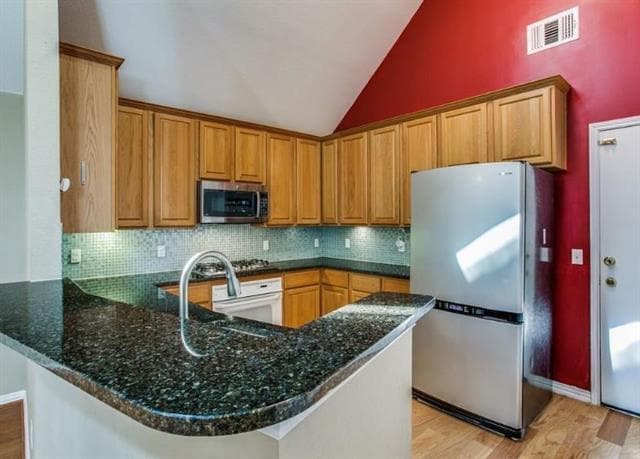 Building Photo - 3101 Sawtooth Dr