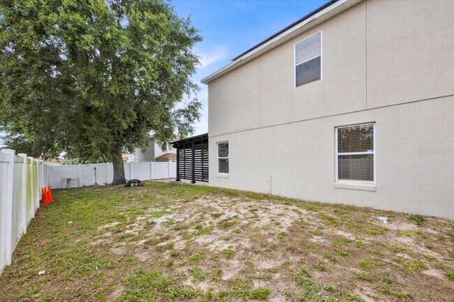 Building Photo - 409 Rona Ln