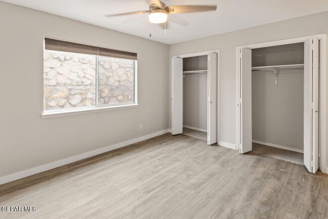 Building Photo - 6932 Escondido Dr