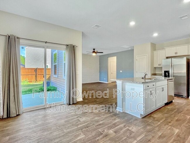 Building Photo - 146 Sweet Cherry Ln