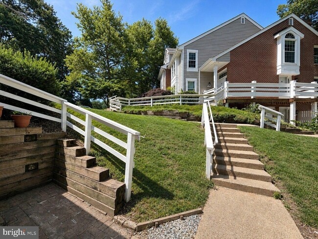 Building Photo - 11150 Beaver Trail Ct