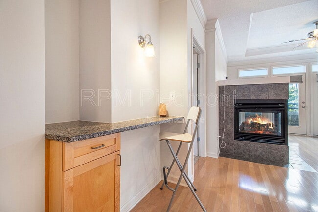 Building Photo - 401 16th St NW