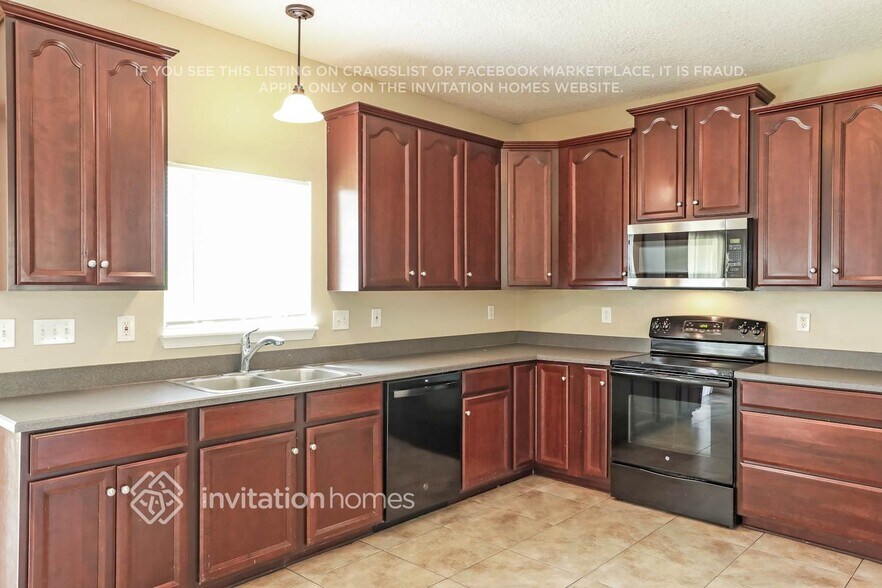 Building Photo - 2427 Woodstork Ct