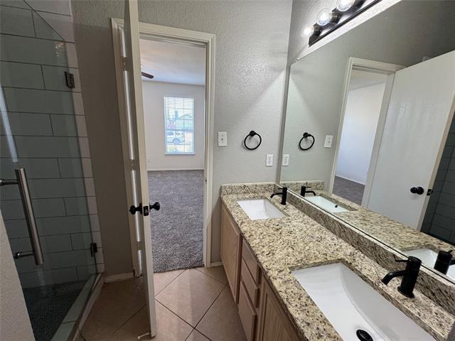 Building Photo - 4432 Park Creek Ct