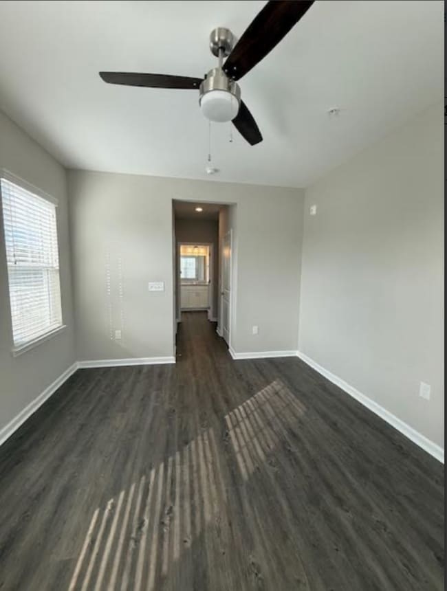 Building Photo - 5630 Lucas Ct