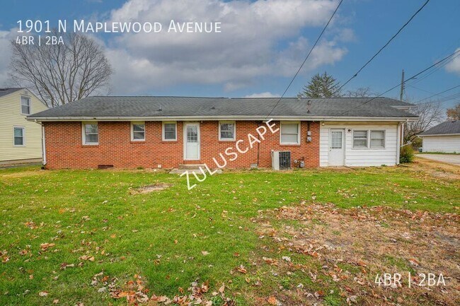 Building Photo - 1901 N Maplewood Ave