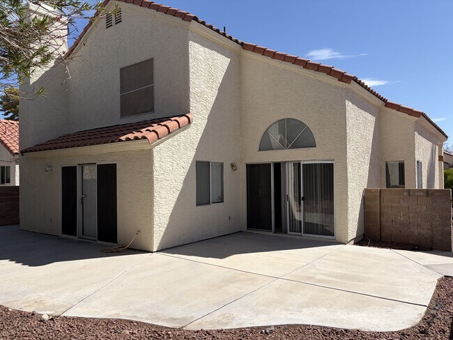 Building Photo - 2713 Brienza Way