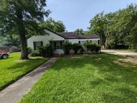 Building Photo - 518 Alabama Ave