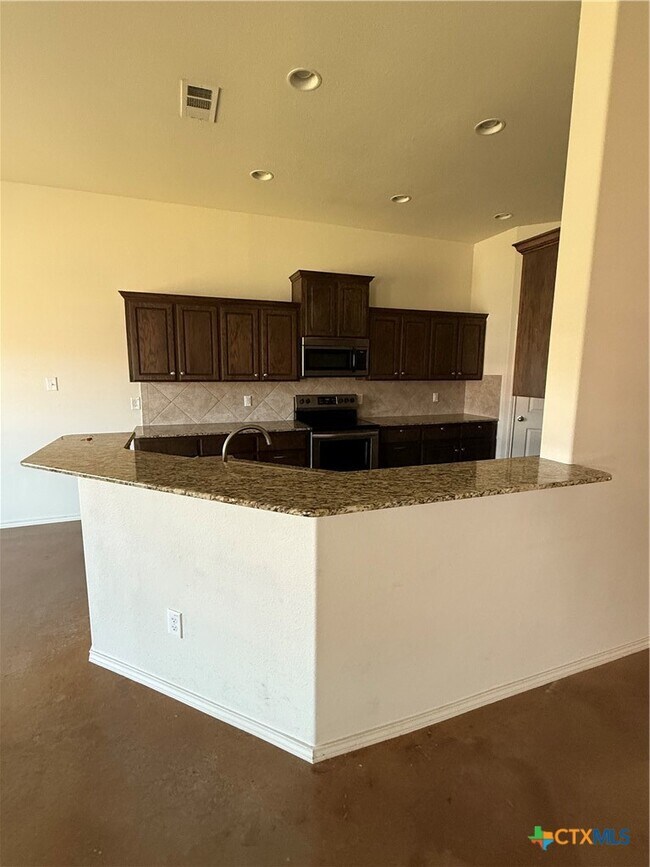 Building Photo - 4405 Texas Rangers Dr