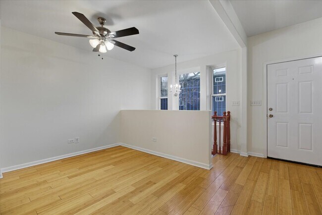 Building Photo - 54 E 50th St