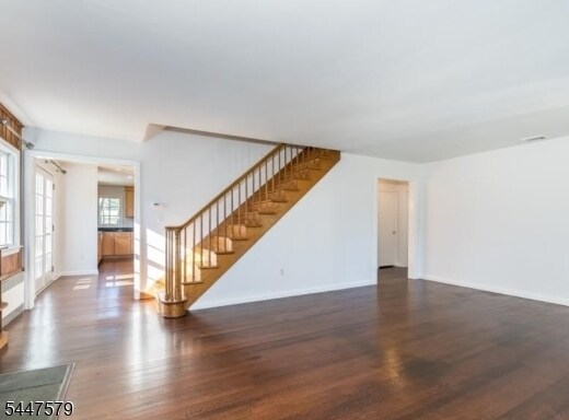 Building Photo - 130 Littleton Rd