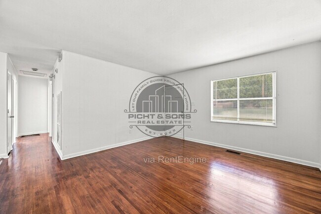 Building Photo - 1625 Kelly St