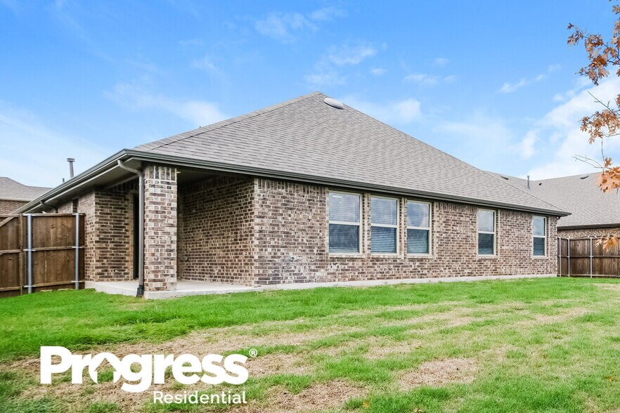 Building Photo - 272 Jefferson Ln