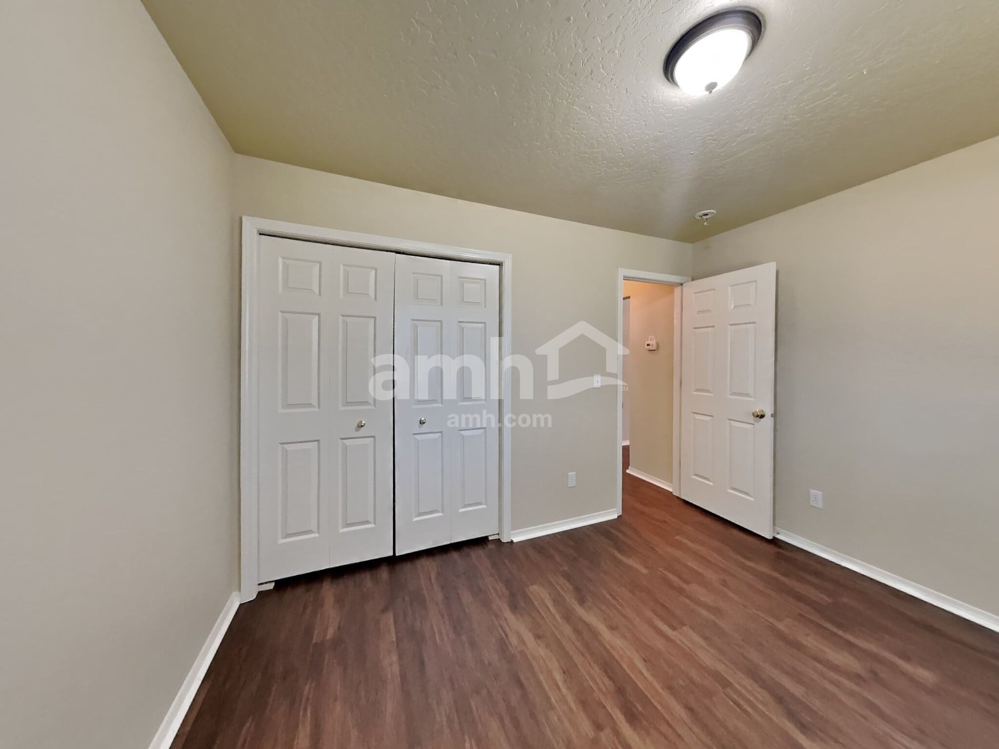 Building Photo - 7702 Bridgeport Dr