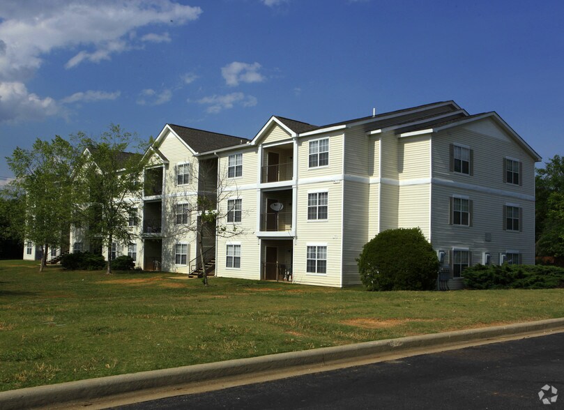 Barrington Parc Apartments 6000 Barrington Pky Moody AL 35004