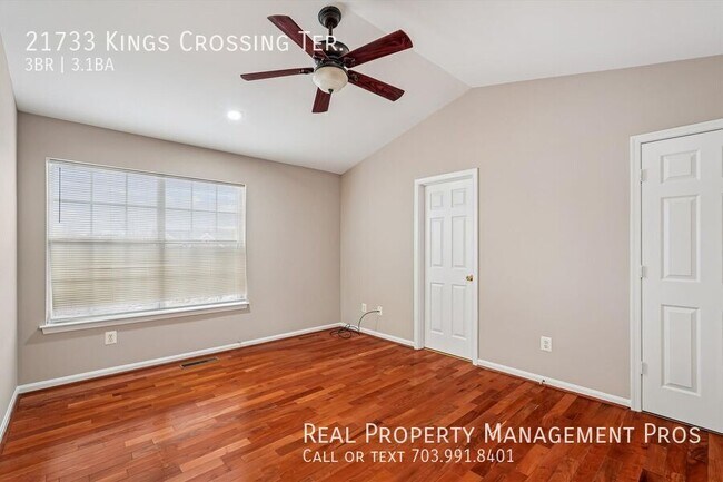 Building Photo - 21733 Kings Crossing Terrace