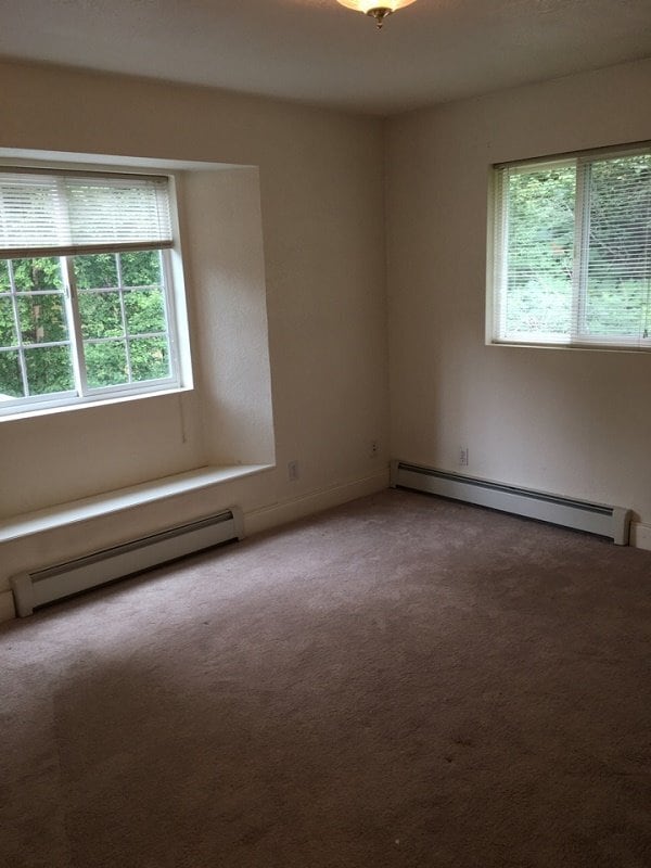 Building Photo - 3 Bedroom Chugiak Home w/ Fenced Yard!