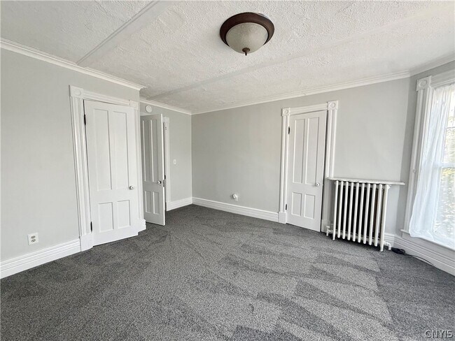 Building Photo - 203 Keyes Ave