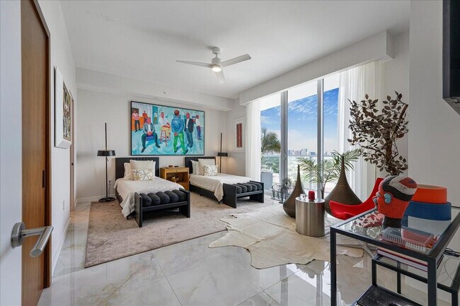 Building Photo - 1180 N Federal Hwy