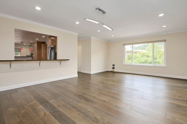 Building Photo - For Rent: Spacious Belmont Home with Upgra...