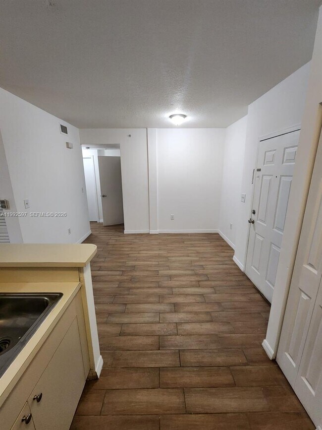 Building Photo - 11060 SW 196th St