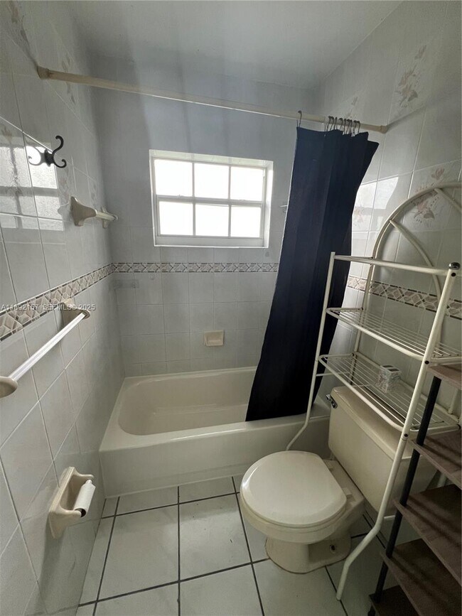 Building Photo - 9470 SW 79th St