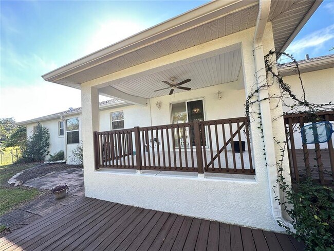 Building Photo - 5261 SE 15th Ave