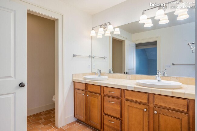 Building Photo - 11411 SE 259th St