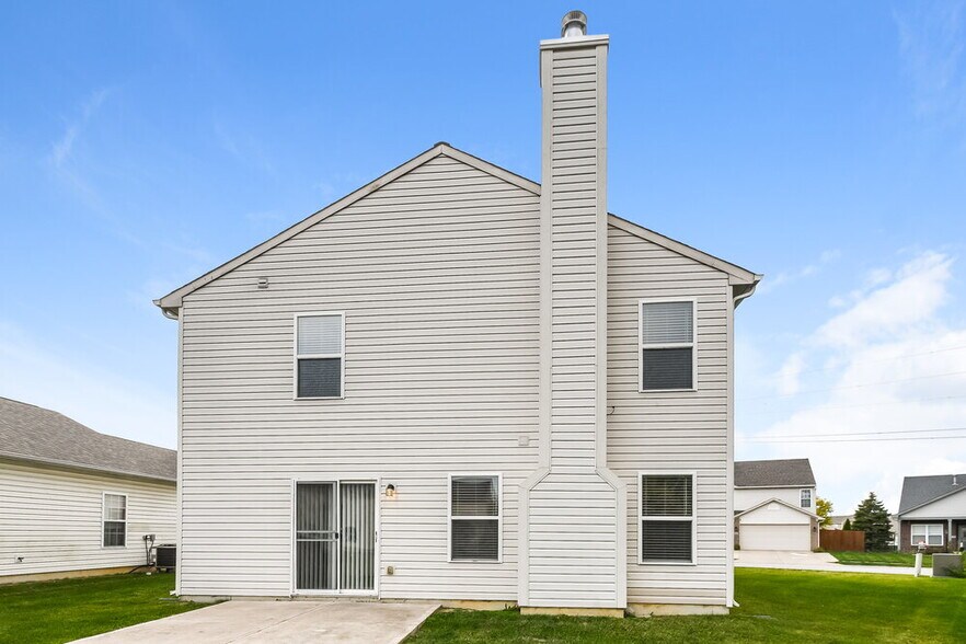 Building Photo - 8039 Corktree Dr