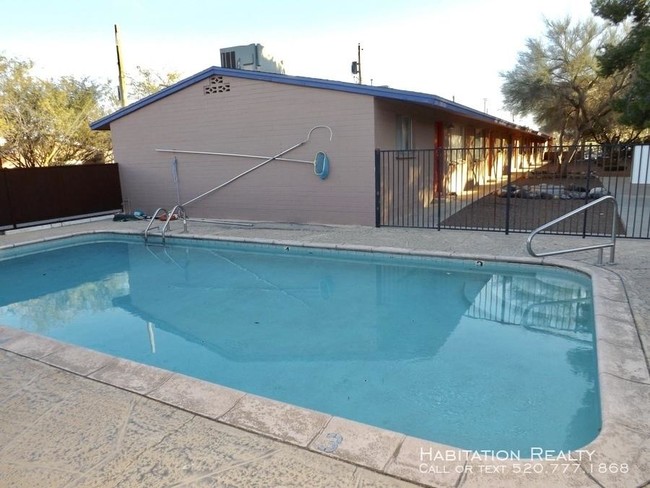 Building Photo - 2 bedroom in Tucson AZ 85716