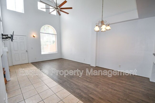 Building Photo - 1214 Oyster Pl