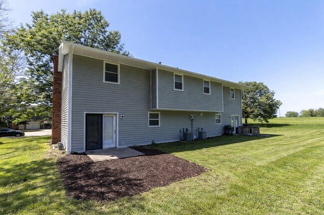 Building Photo - 3602 Hermitage Rd