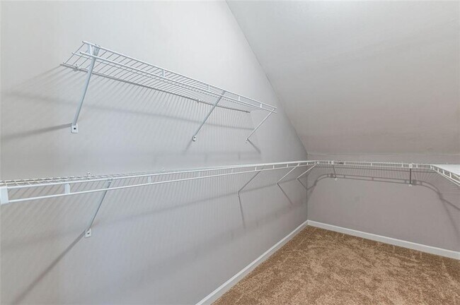 Building Photo - 3362 Colville Ave