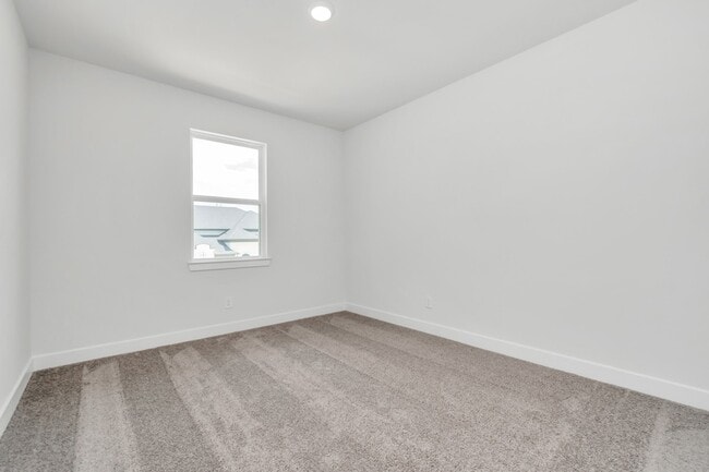 Building Photo - 21118 Chelton Bch Dr