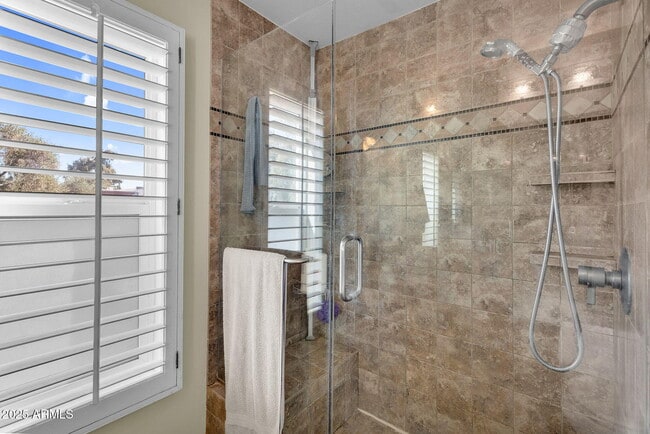 Building Photo - 4801 E Euclid Ave