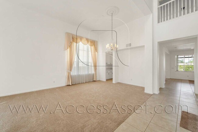 Building Photo - Huge 5 Bed/ 3.5 Bath Home In Desirable Gated Rancho Madera community In Temecula!