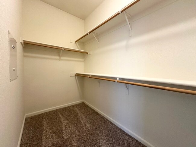 Building Photo - Spacious 3 bedroom 2 bath home in Rancho Cordova!!