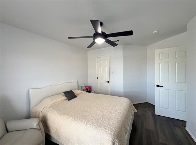 Building Photo - 717 Ridgehill Dr